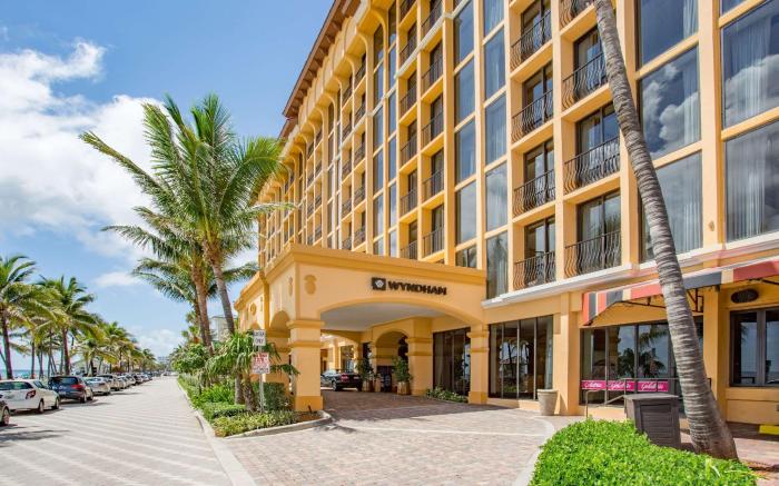 Wyndham Deerfield Beach Resort