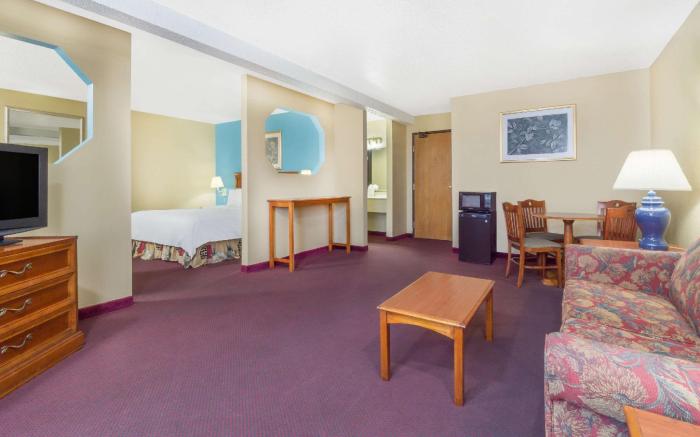 Baymont by Wyndham Huber Heights Dayton