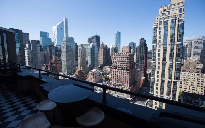 Bridgestreet at Beekman Towers