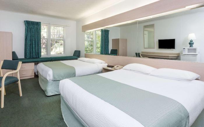 Microtel Inn & Suites by Wyndham Athens