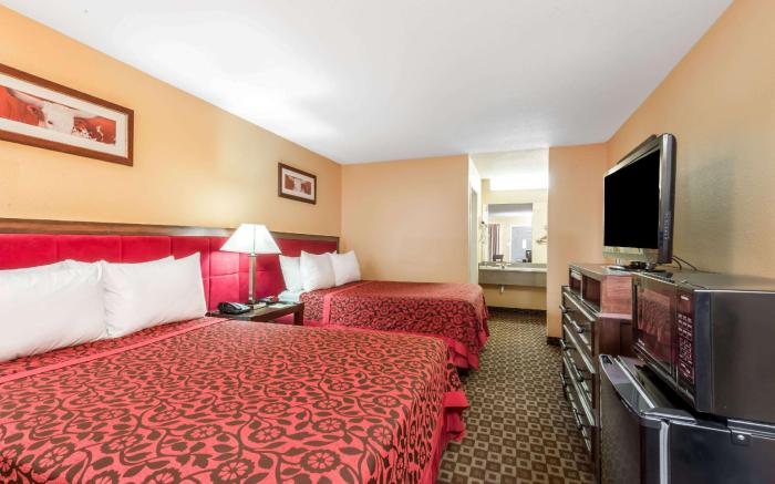 Days Inn by Wyndham Weldon Roanoke Rapids