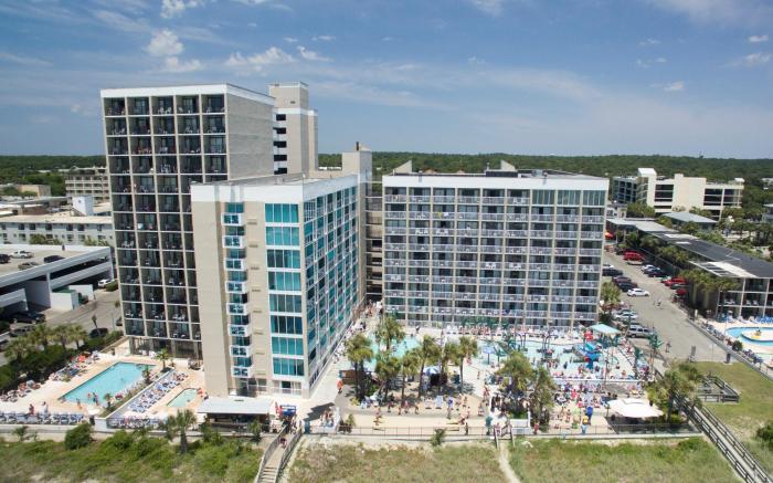 Captain's Quarters Resort