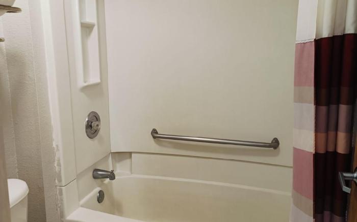 Travelers inn by OYO Wichita Falls