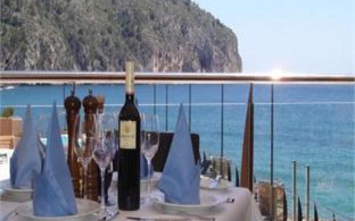 Bahia Suites Camp de Mar