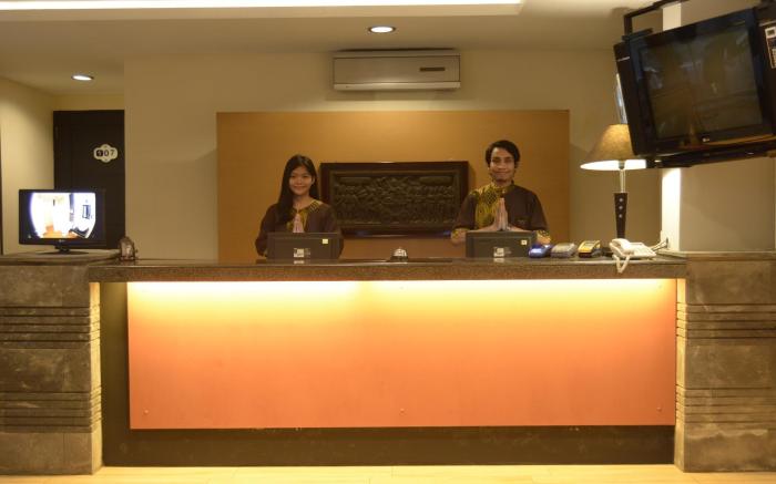 Puri Chorus Hotel