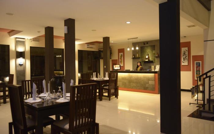 Puri Chorus Hotel