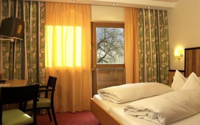 Hotel-Gasthof zur Schonen Aussicht
