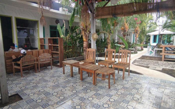 Palm Trees Villas
