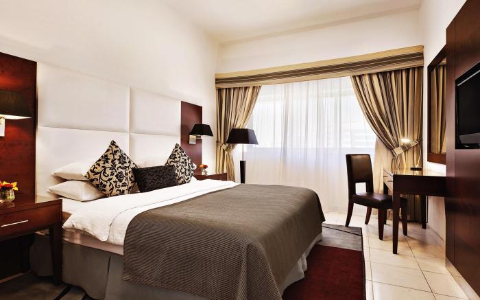 Golden Sands Hotel & Residences