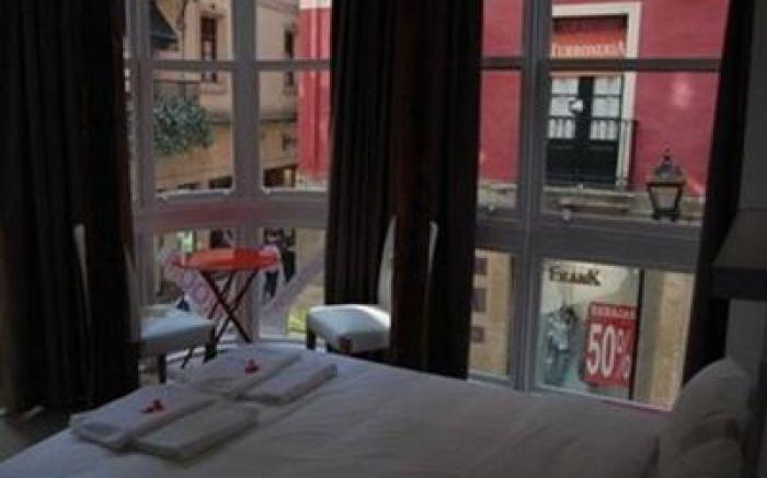 Pension AliciaZzz Bed And Breakfast Bilbao