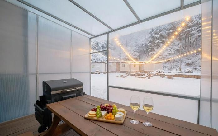 GaPyeong Yeoldudal Spapension&Camping