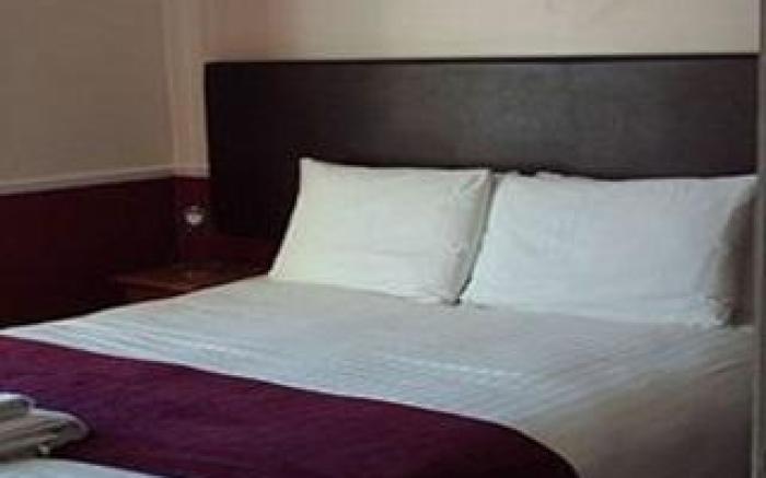 The Camberley Guesthouse