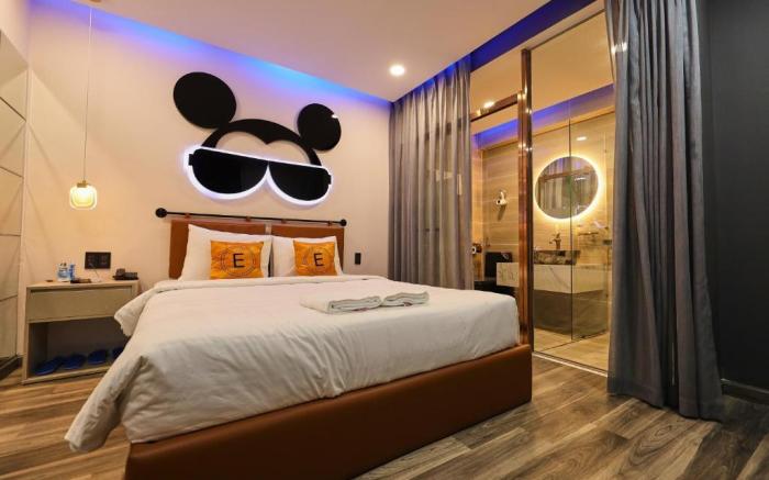 EROS Hotel - Love Hotel