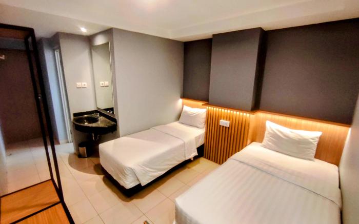 Studio One Hotel