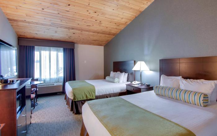 Best Western PLUS The Inn at Hampton