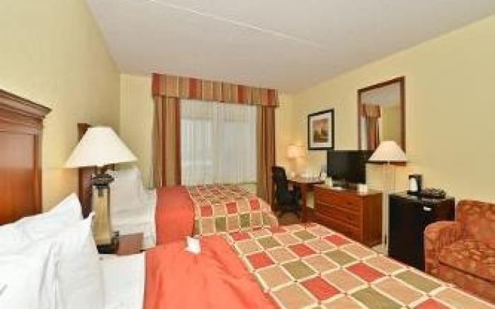 Ramada by Wyndham Platte City KCI Airport