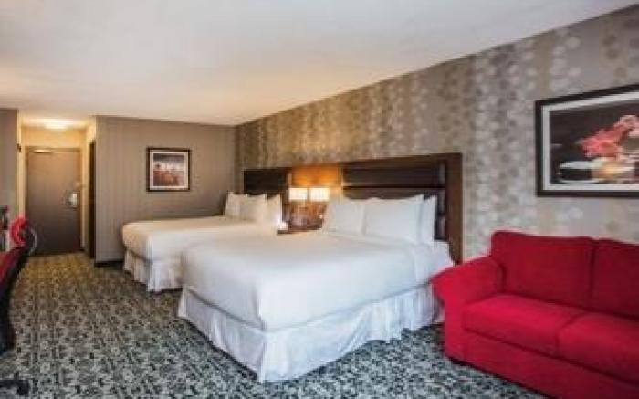 Ramada by Wyndham Jacksons Point