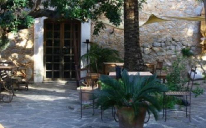Sa Plana Petit Hotel