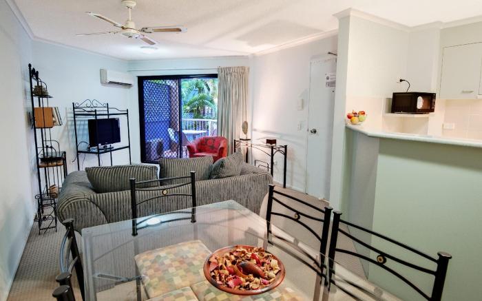 Spring Hill Gardens Apartments