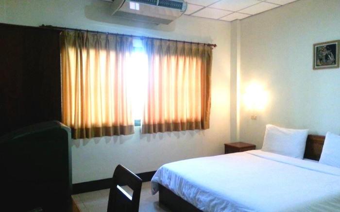 Sisavath Hotel