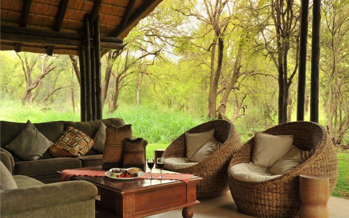 Black Rhino Game Lodge