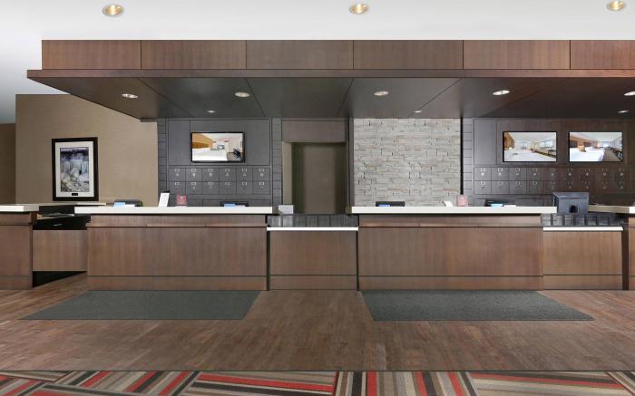 Wyndham Grand Fallsview Hotel
