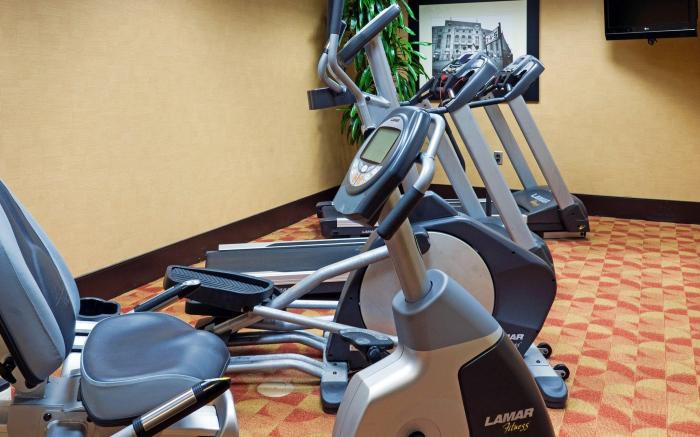 Holiday Inn Express Hotel & Suites Columbia-Fort Jackson By IHG