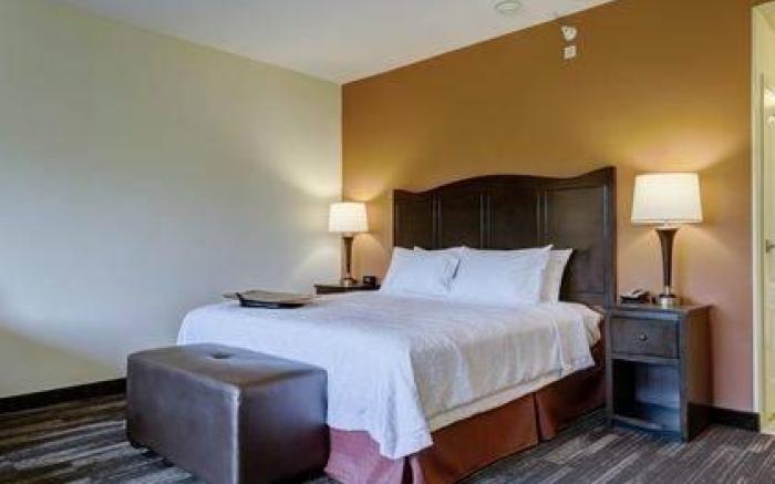 Hampton Inn Poplar Bluff