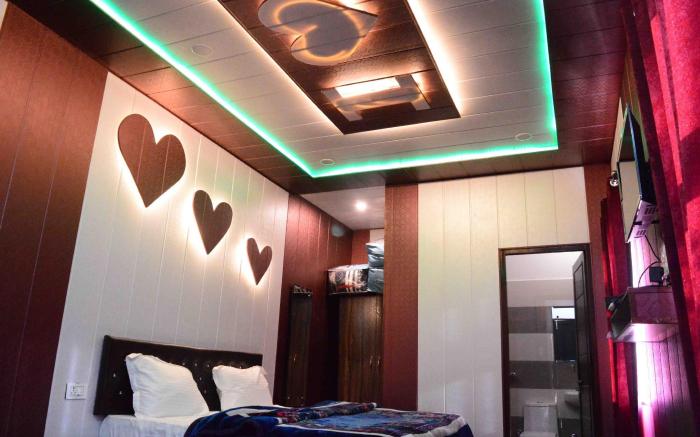 Dev Bhoomi Camping Resort Kanatal