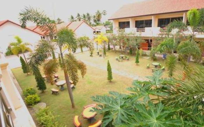 Golden Land Hotel