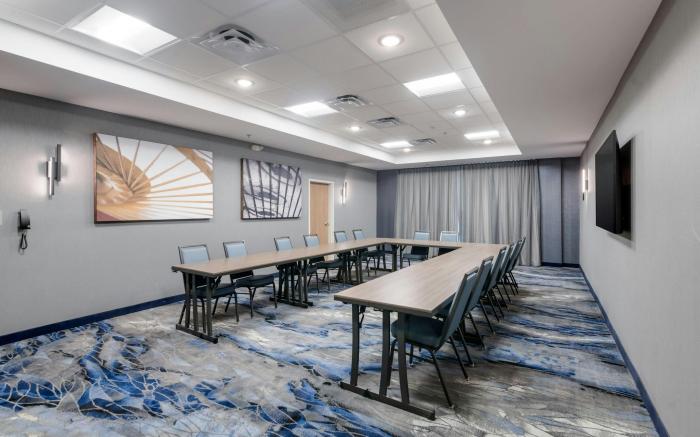 Fairfield by Marriott Inn & Suites Virginia Beach Town Center