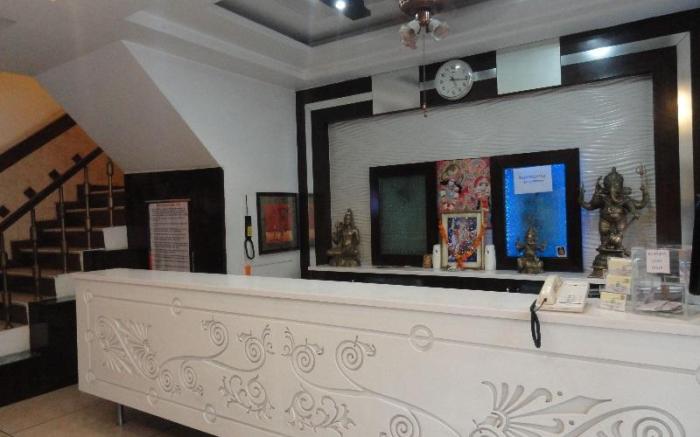 Hotel Shivdev International