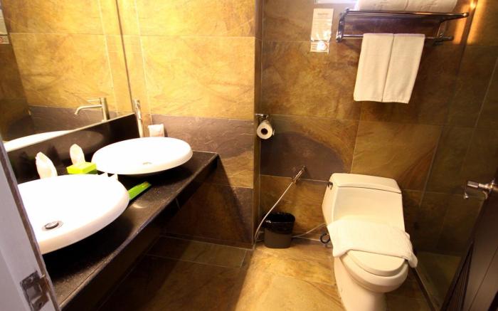 Court Meridian Hotel