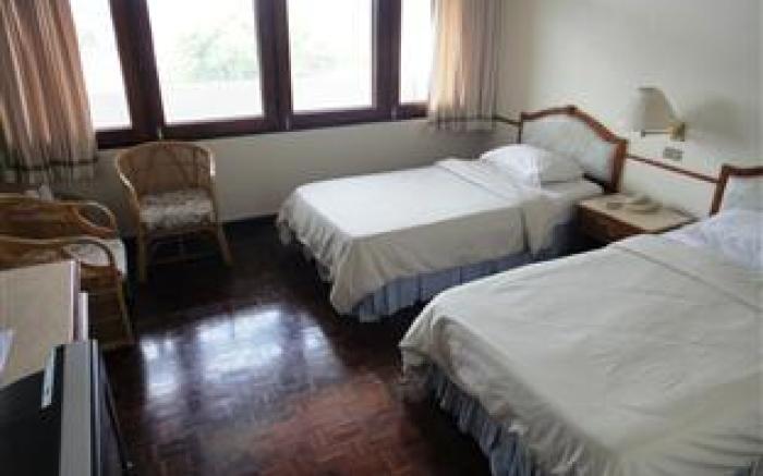 Ubon Hotel