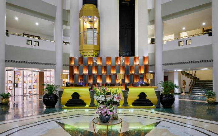 Hotel Swosti Premium