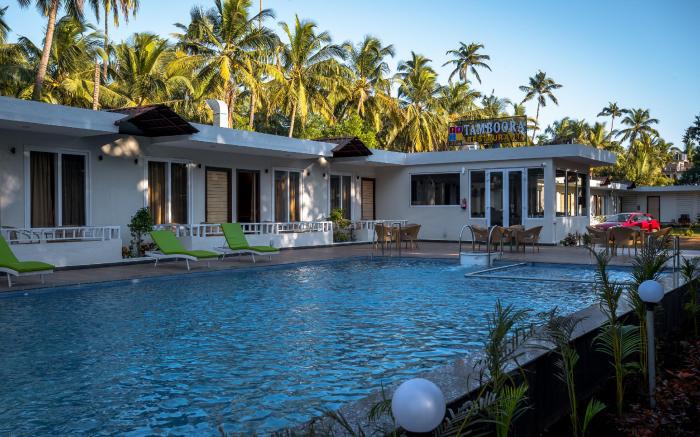 GOLDEN SANDS RESORT