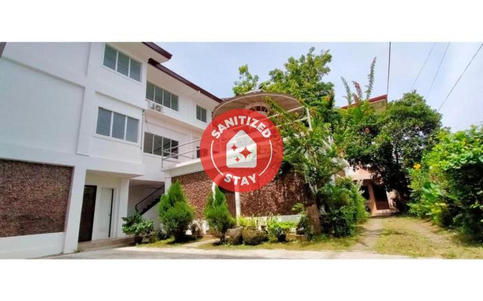 OYO 799 DDD HABITAT ILOILO