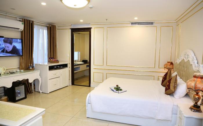 Tuyet Son Hotel
