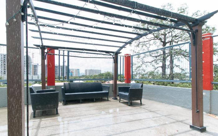RedDoorz Plus near Tambo Paranaque
