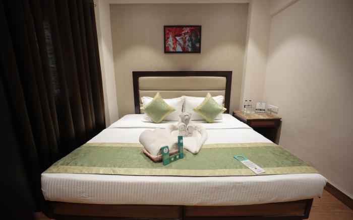 The Byke Studio Pure Veg Apartment - Thane
