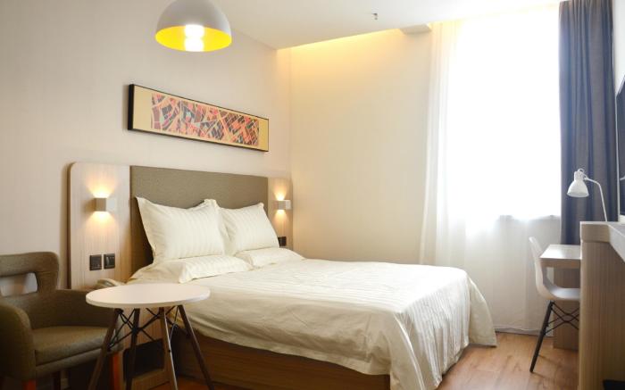 Hanting Hotel Qinhuangdao Changli Jieyang Street