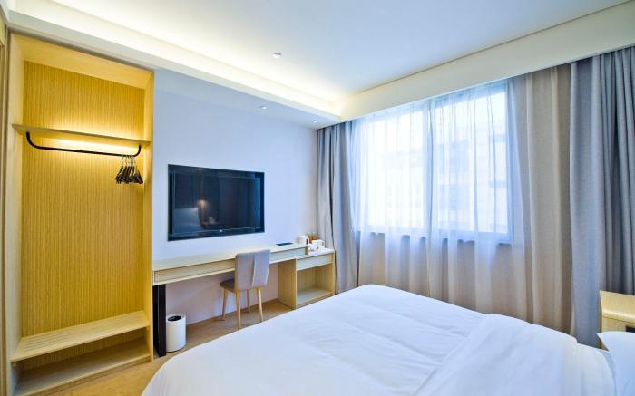 Ji Hotel Zhenjiang Zhufang Road