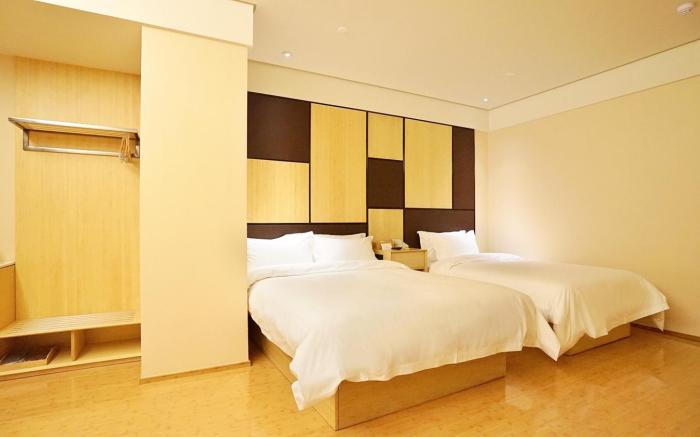 JI Hotel Jinan Jingshi Road Harmony Square                                                