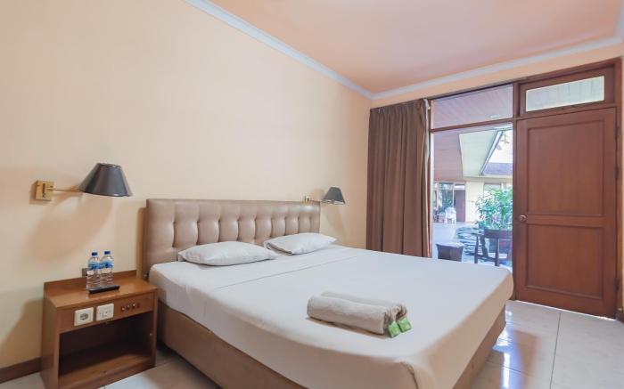 Dequr Hotel Dipati Ukur Mitra RedDoorz