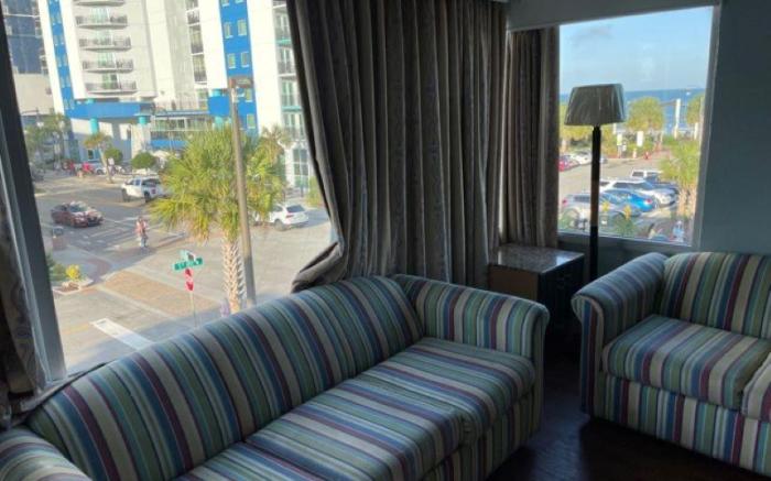 Ocean 5 Hotel