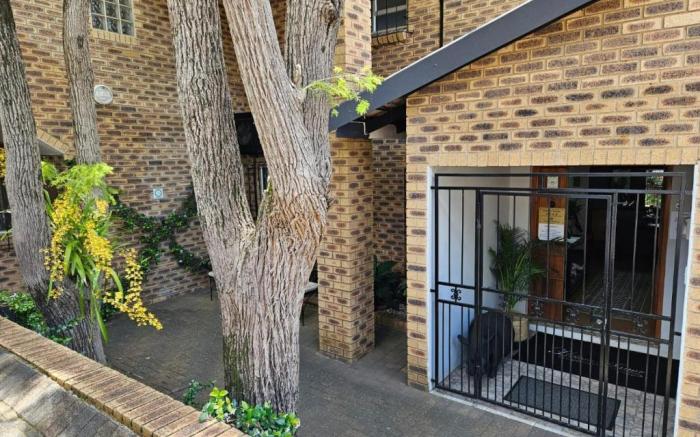 Hillton Manor Guest House