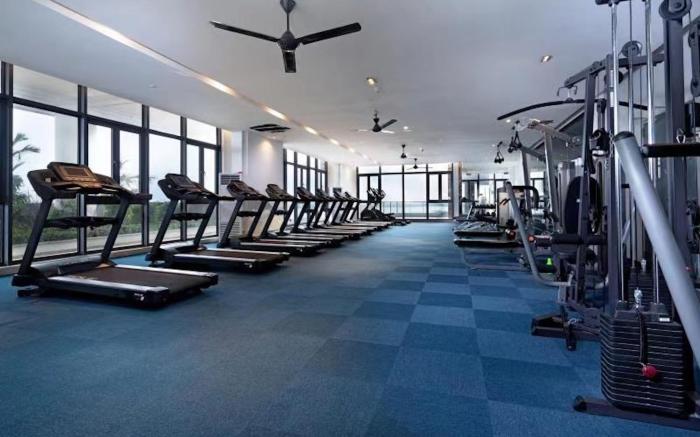 R&F Fully Seaview 1B Suite by SC Homestay