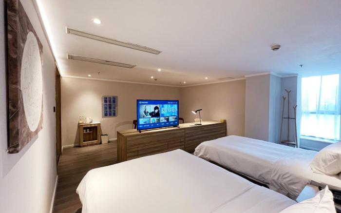 Hanting Premium Hotel Youjia Shanghai Caolu Institute of Finance