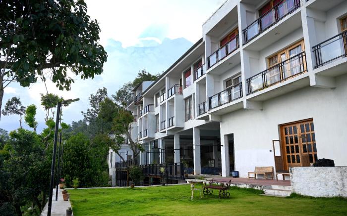 MERIDIAN HILL TOP YERCAUD