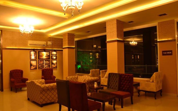 Redwood Resorts